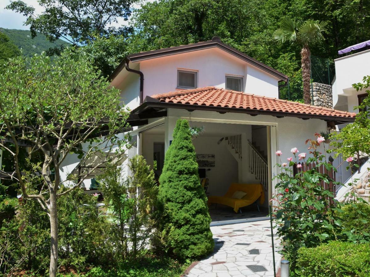 Apartment Zelena Oaza Lovran Exterior photo