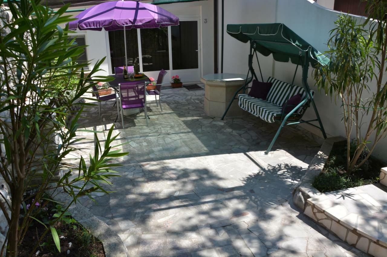 Apartment Zelena Oaza Lovran Exterior photo